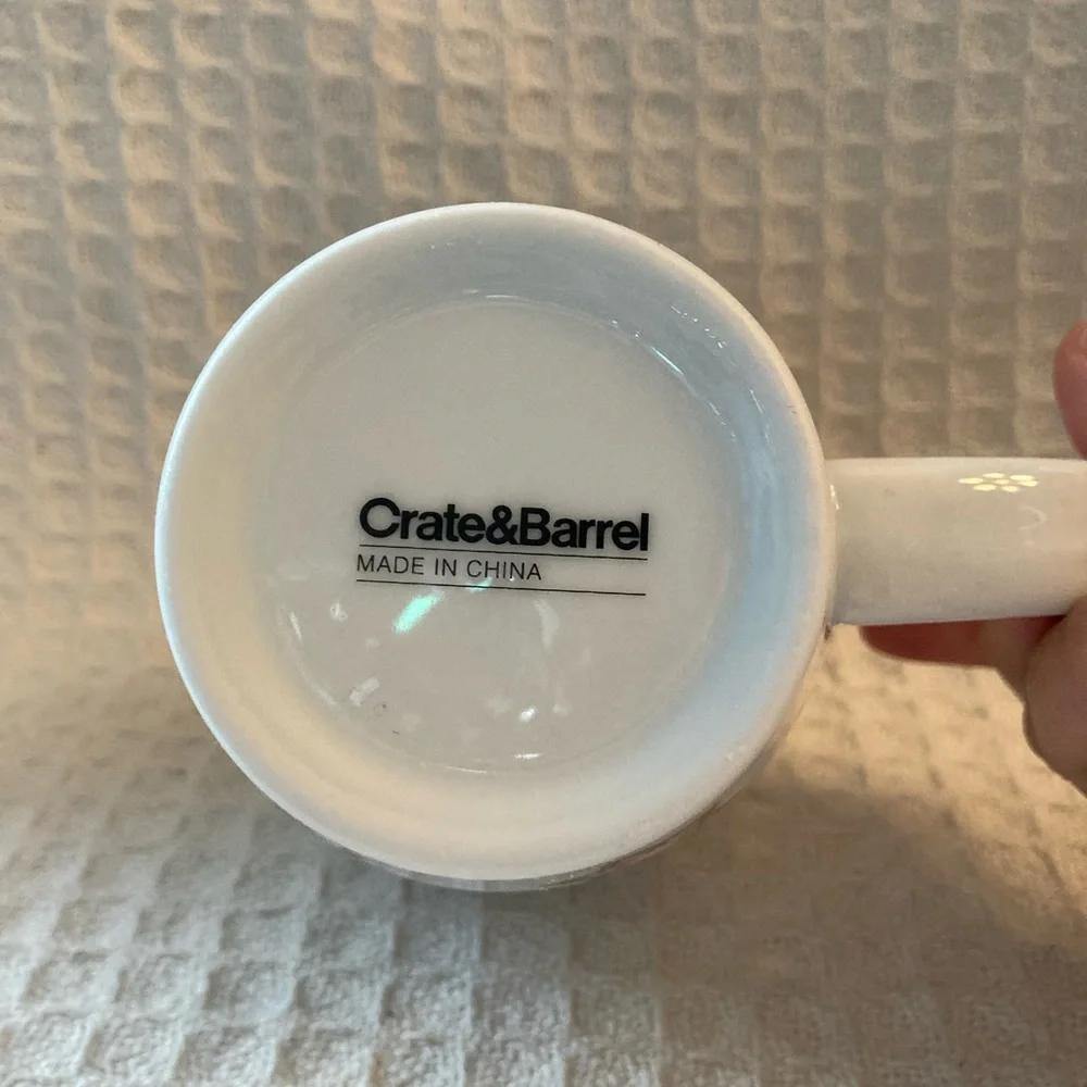 Crate&Barrel Skating Gingerman With Snowflakes Mug